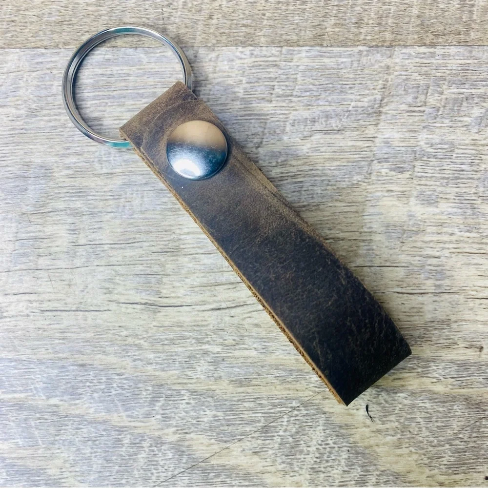 leather keychain 4.5”loop smooth pull up brown leather strong snap
